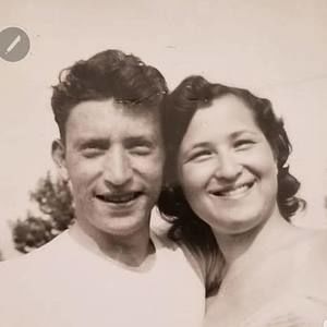 Meet your Posher, Marc